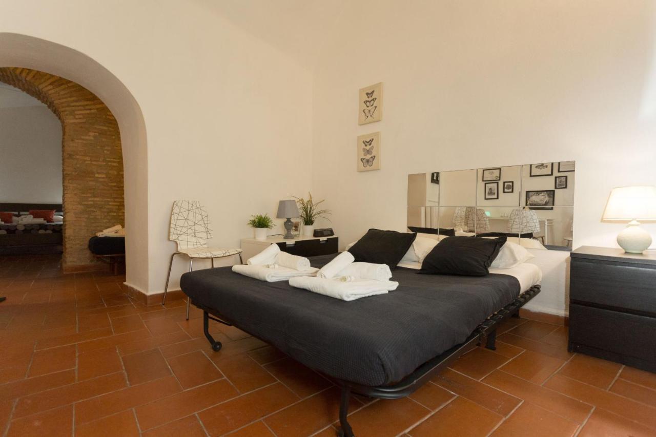 Roman Grotto Experience 5Pax Bagian luar foto