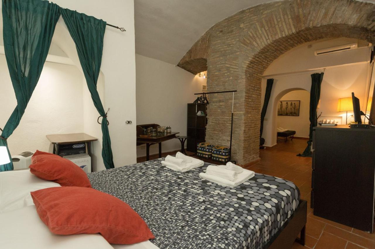 Roman Grotto Experience 5Pax Bagian luar foto